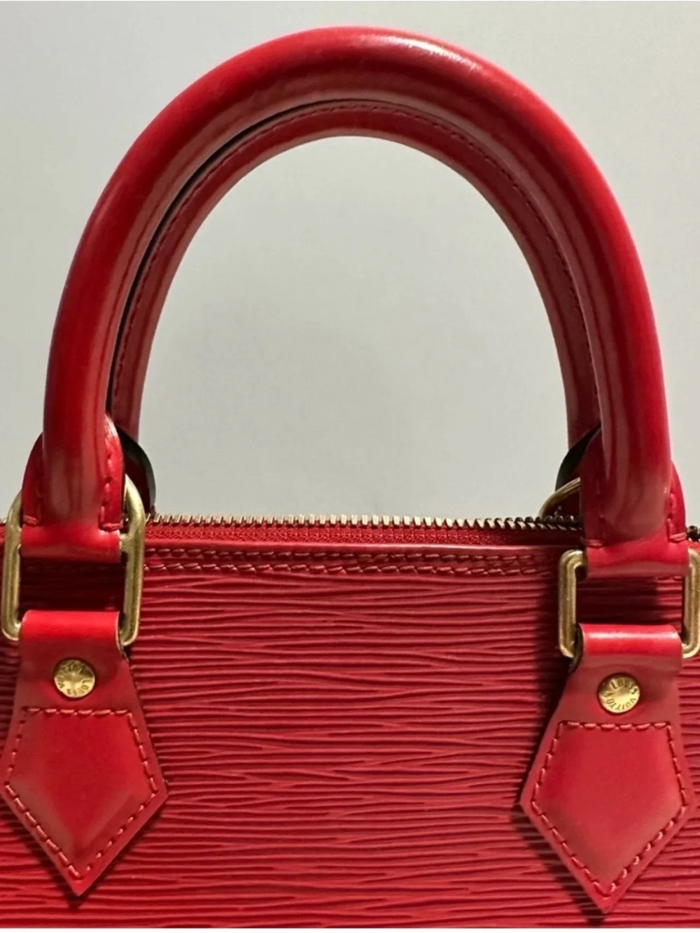 Louis Vuitton Alma Pm Epi Leather